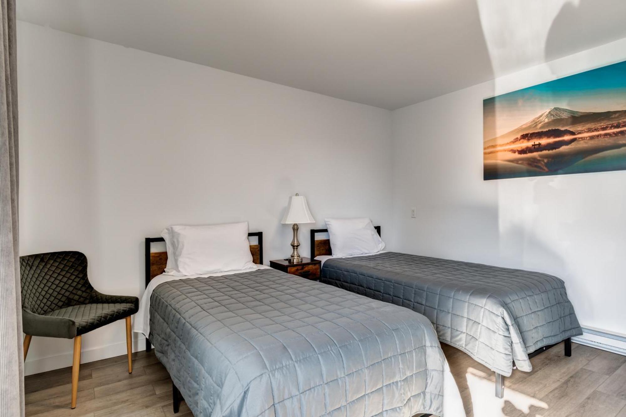 Motel Saint Bruno エクステリア 写真