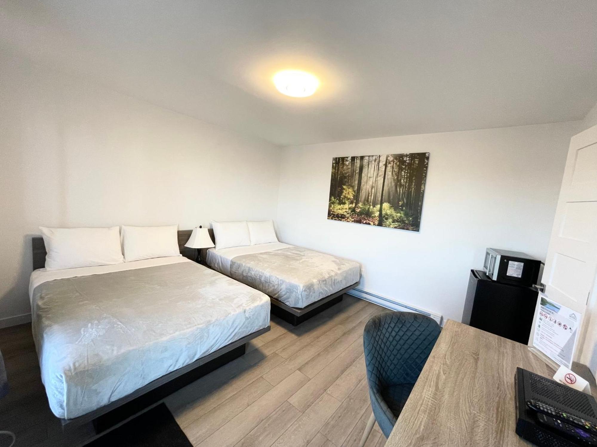 Motel Saint Bruno エクステリア 写真