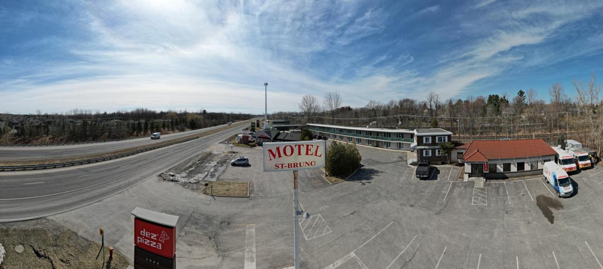 Motel Saint Bruno エクステリア 写真