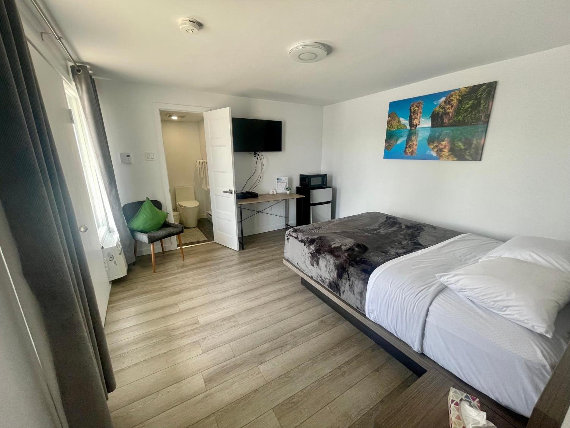 Motel Saint Bruno エクステリア 写真